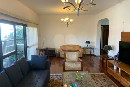 Apartamento à venda com 4 quartos, sendo 3 suítes,  em Pinheiros, São Paulo, SP