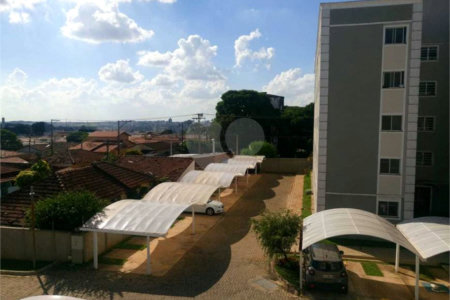 Apartamento no Condomínio Monte Nevada.