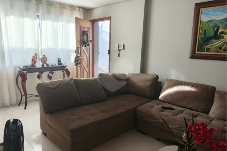 Casa Térrea à venda com 4 quartos, sendo 1 suíte,  em Vila Esperança, Atibaia, SP