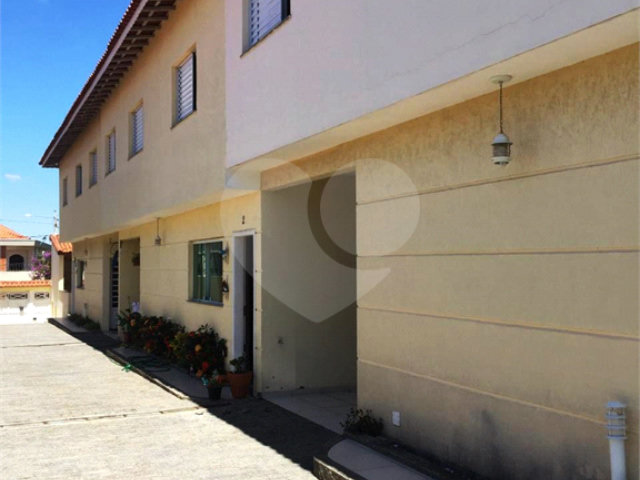 Casa à venda com 3 quartos, sendo 1 suíte,  no condomínio Coelho III, São Paulo - SP
