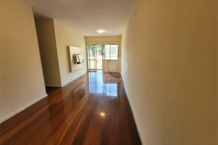 Apartamento à venda com 3 quartos, sendo 1 suíte,  em Tijuca, Rio de Janeiro, RJ