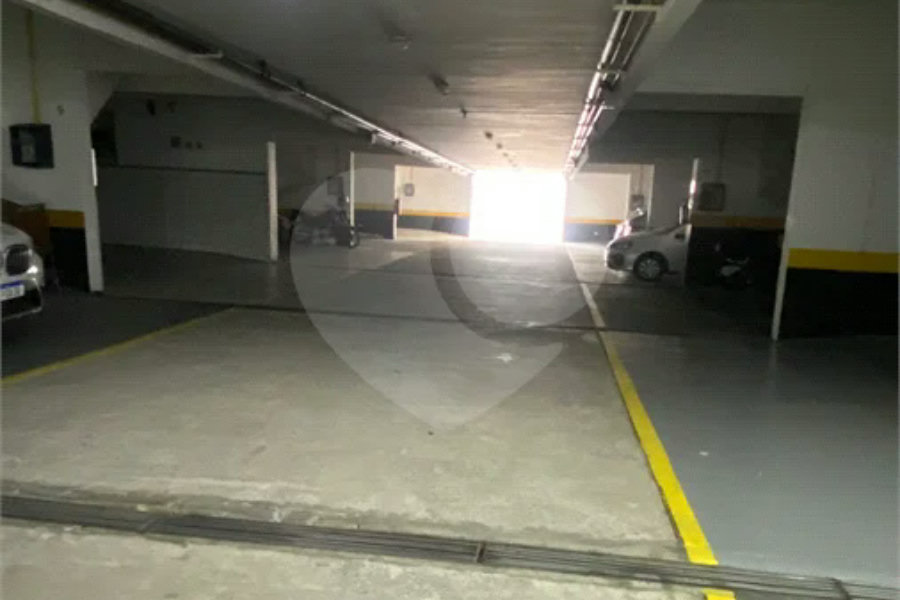 Casa à venda com 3 quartos, sendo 1 suíte, no condomínio Village Santa Cecilia, São Paulo - SP
