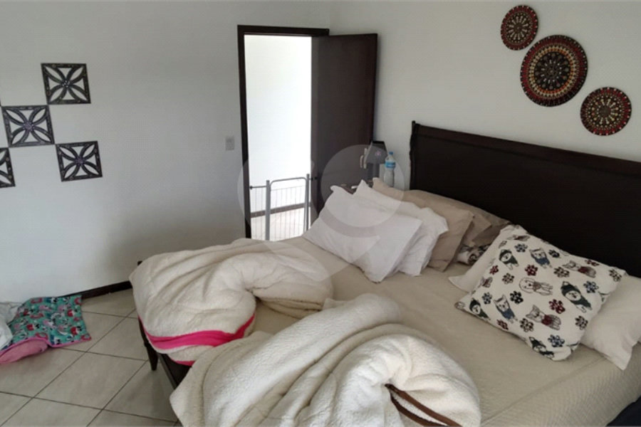 Casa à venda com 5 quartos, sendo 3 suítes,  em Capoavinha, Mairiporã, SP