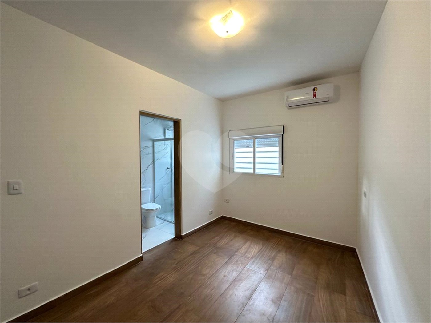 Casa para alugar com 1 suíte no condomínio Sem Nome, São Paulo - SP