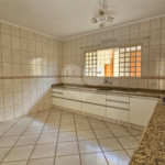Casa sofisticada à venda em bairro nobre de Atibaia | 3 dormitórios | 408 m²