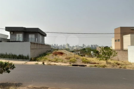 Terreno à Venda no Bairro Santa Julia - São Carlos
