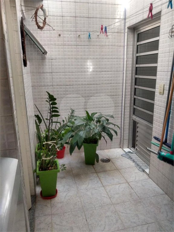 Linda Casa Sobrado a venda no Alto da Mooca com excelente acabamento, semi mobiliada com 2 suítes