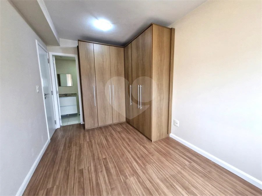 Apartamento a venda com 2 quartos no Jardim Marajoara