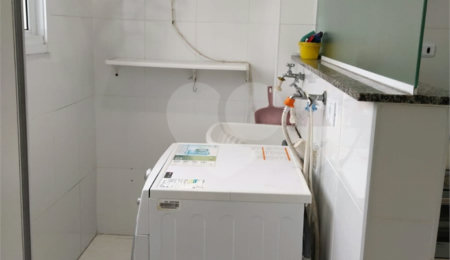 Apartamento à venda com 2 quartos, sendo 1 suíte, em Aviação, Praia Grande, SP