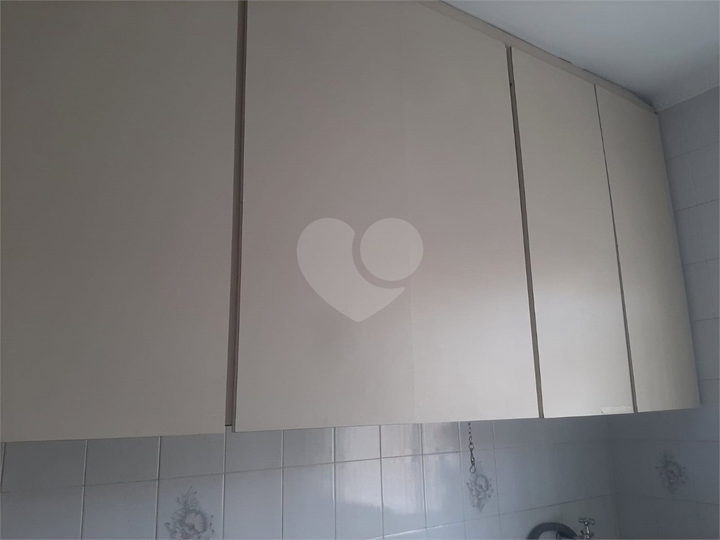 Sobrado à venda com 4 quartos, sendo 2 suítes, em Tremembé, São Paulo, SP