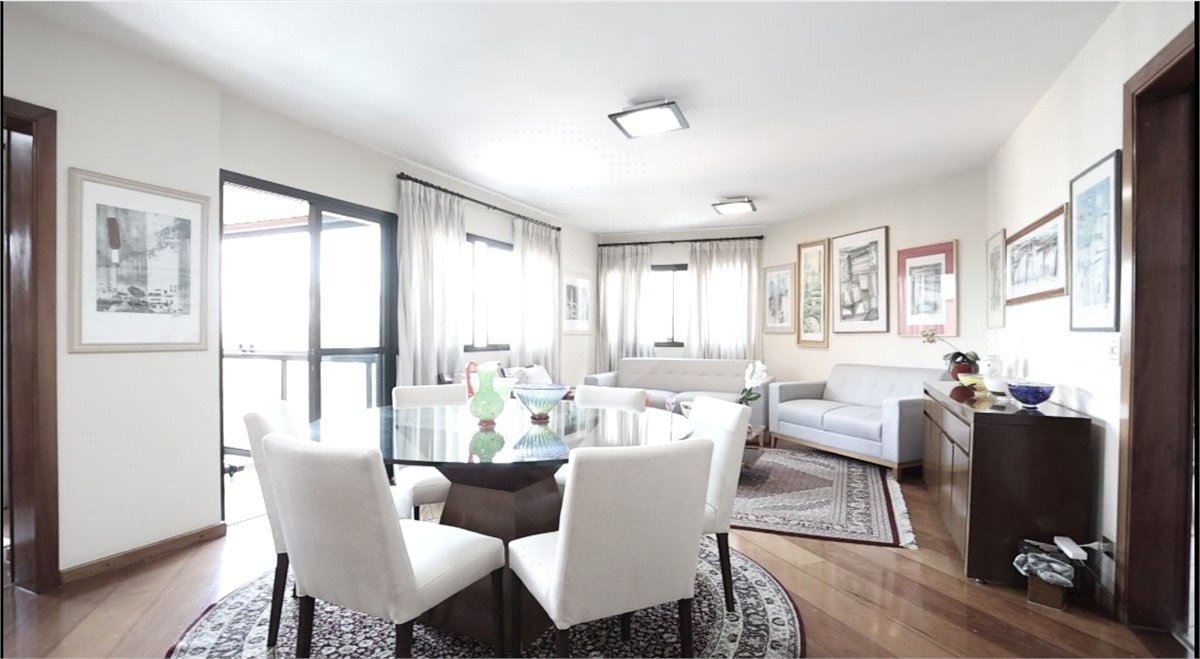 Apartamento à venda ou para alugar com 4 quartos, sendo 2 suítes, em Santana, São Paulo, SP