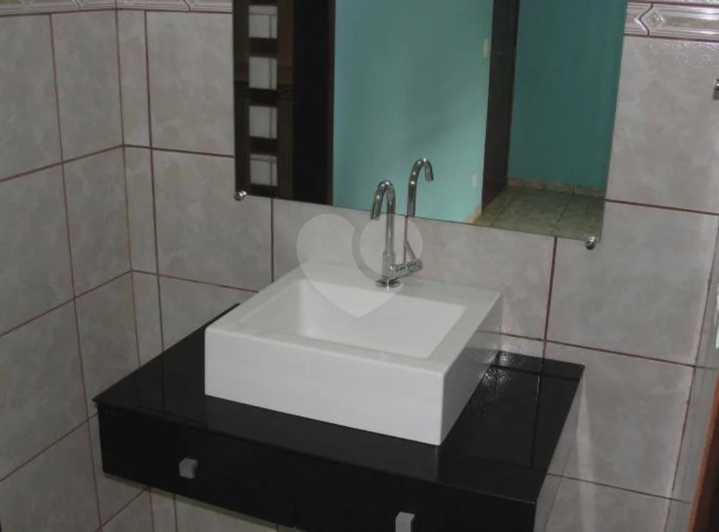 Sobrado à venda com 3 quartos, sendo 1 suíte, em Tremembé, São Paulo, SP