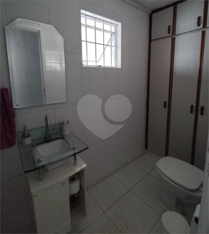 Sobrado à venda com 3 quartos, sendo 1 suíte, em Jardim Alvinópolis, Atibaia, SP