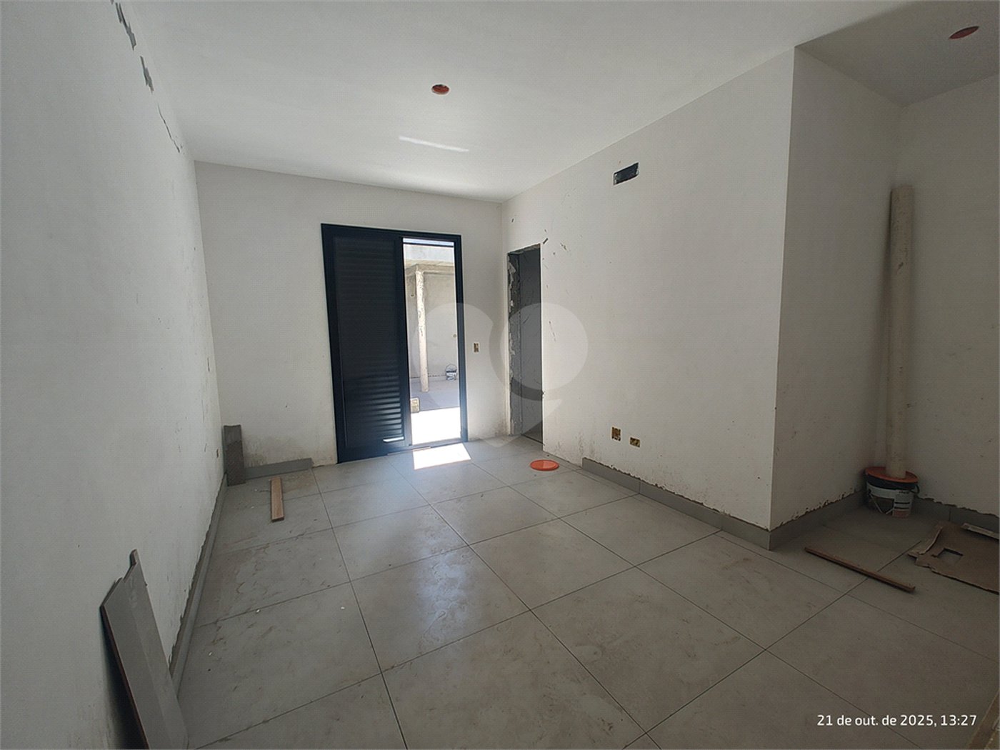 Casa Térrea à venda com 3 suítes em Jardim do Lago, Atibaia, SP