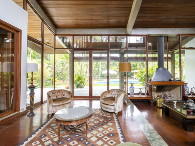 Casa à venda com 3 suítes no condomínio Chácara Flora, São Paulo - SP