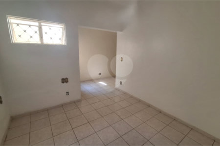 Casa à venda com 5 quartos, sendo 2 suítes,  em Vila Barão, Sorocaba, SP