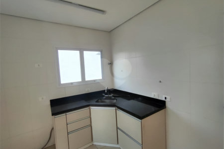 Casa de Vila à venda com 3 quartos, sendo 1 suíte, em Loteamento Jardim Morumbi, Atibaia, SP