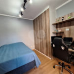 Casa à venda com 3 quartos, sendo 1 suíte, no condomínio Villaggio Tronchim, São Paulo - SP