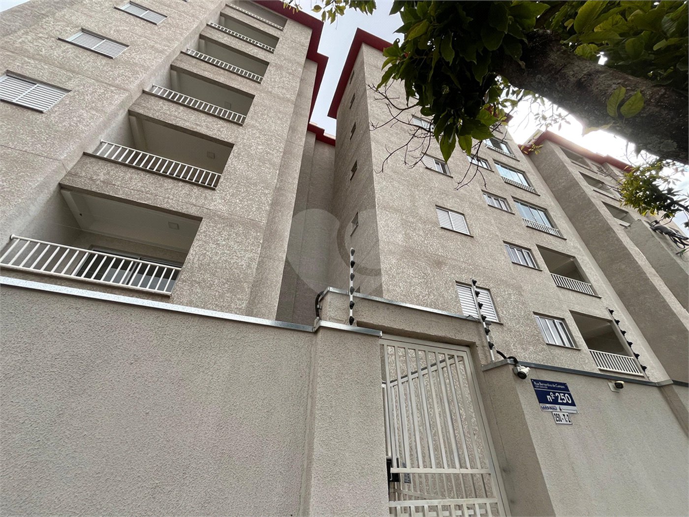 Apartamento com suíte na Vila Prado