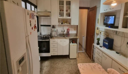 Casa à venda com 3 quartos em Aclimação, São Paulo, SP