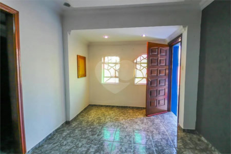 Casa à venda com 3 quartos, sendo 1 suíte,  em Vila Aparecida, Jundiaí, SP