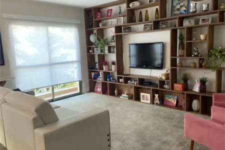 Casa à venda com 3 quartos, sendo 1 suíte, no condomínio Villas de São Francisco I, São Paulo - SP