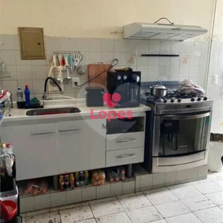 Casa à venda com 3 quartos, sendo 2 suítes, em Conjunto Residencial Trinta e Um de Março, São José dos Campos, SP