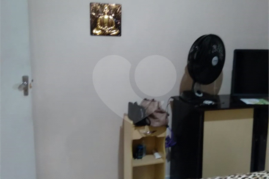 Casa Térrea à venda com 3 quartos, sendo 1 suíte, em Vila Galvão, Guarulhos, SP