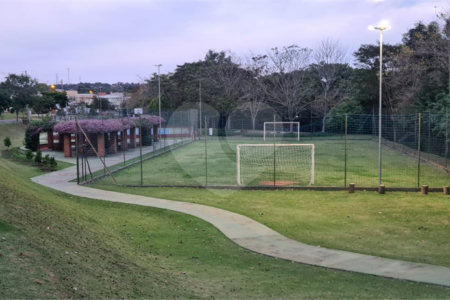 Casa à venda com 3 suítes no condomínio Lago da Serra, Araçoiaba da Serra - SP