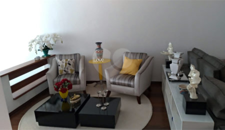 Sobrado à venda com 3 quartos, sendo 1 suíte, em Jardim Franca, São Paulo, SP