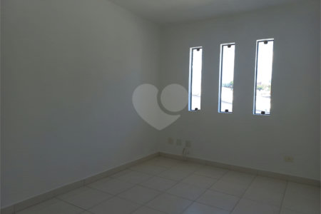 Sobrado à venda com 3 quartos, sendo 1 suíte,  em Vila Lageado, São Paulo, SP