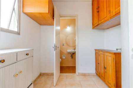 Apartamento à venda com 3 quartos, sendo 1 suíte,  em Cidade Monções, São Paulo, SP
