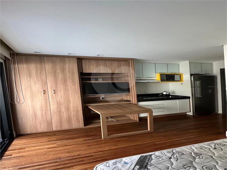 Apartamento à venda ou para alugar com 1 quarto em Vila Olímpia, São Paulo, SP