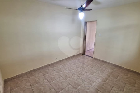 Sobrado à venda com 2 quartos em Campo Grande, Rio de Janeiro, RJ