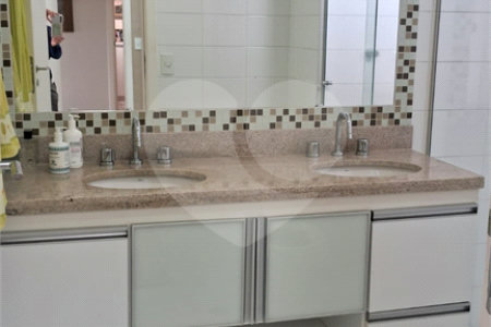Apartamento à venda com 3 suítes em Santa Teresinha, São Paulo, SP