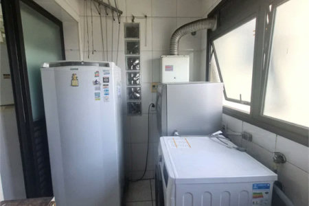 Apartamento à venda com 3 quartos, sendo 1 suíte, em Jardim Londrina, São Paulo, SP