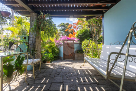 Casa à venda com 5 quartos, sendo 3 suítes, em Geribá, Armação dos Búzios, RJ