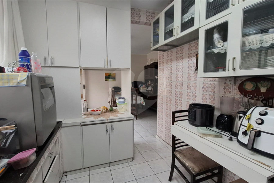 Sobrado à venda com 4 quartos em Bom Retiro, São Paulo, SP