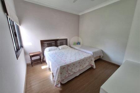 Casa à venda com 3 suítes no condomínio Village Ipanema, Araçoiaba da Serra - SP
