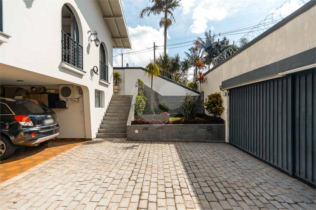 Casa Térrea à venda com 3 quartos, sendo 1 suíte, em Vila Inah, São Paulo, SP