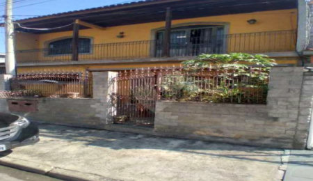 Casa à venda com 3 quartos, sendo 1 suíte,  em Campo Grande, Rio de Janeiro, RJ