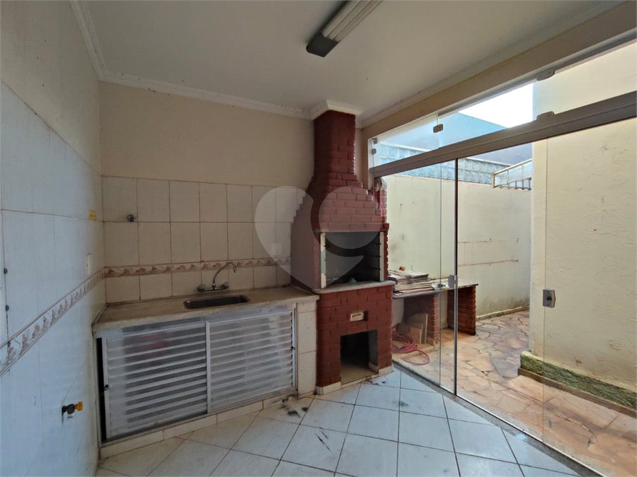 Casa à venda com 3 quartos, sendo 1 suíte,  no Centro, Itapetininga, SP