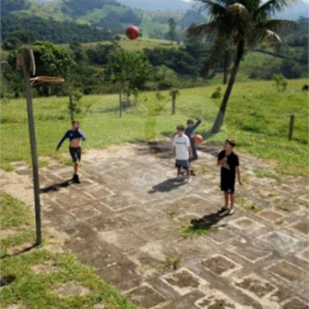 Sítio à venda com 6 quartos, sendo 5 suítes, em Dos Mimis, Piracaia, SP