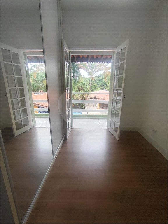 Casa à venda com 4 quartos, sendo 1 suíte, em Ivoturucaia, Jundiaí, SP