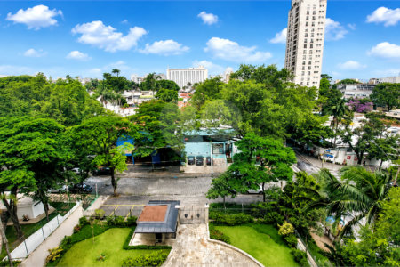 Apartamento à venda com 4 quartos, sendo 1 suíte, em Alto da Boa Vista, São Paulo, SP