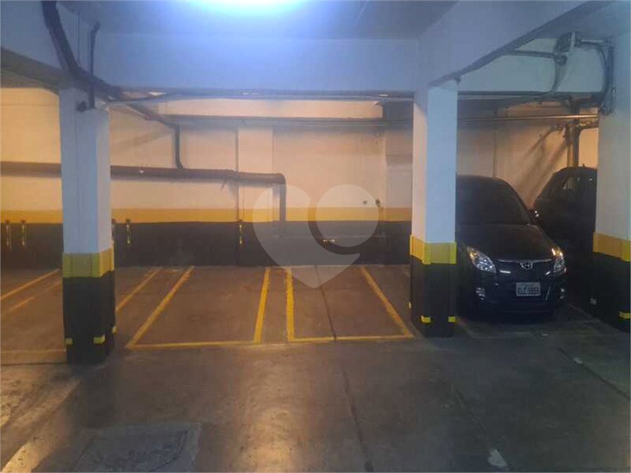 Apartamento à venda com 3 quartos, sendo 1 suíte, em Pinheiros, São Paulo, SP
