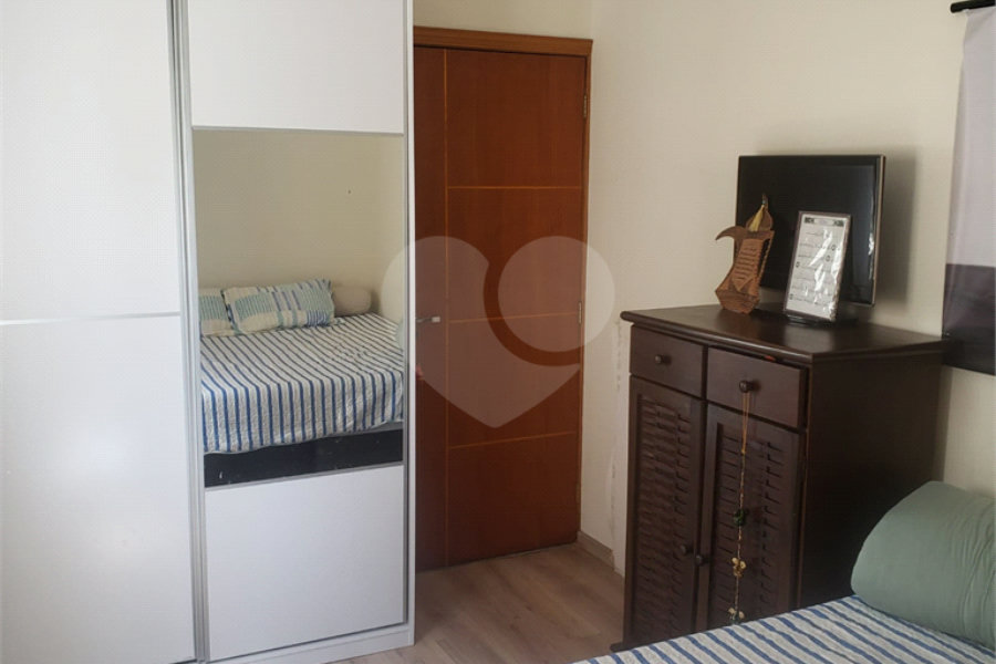 Sobrado à venda com 3 quartos, sendo 1 suíte, em Tremembé, São Paulo, SP