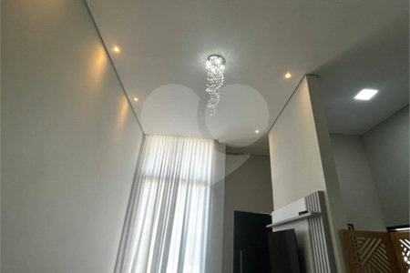 Casa à venda com 2 quartos, sendo 1 suíte,  no condomínio Residencial Parque Imperial, Salto - SP