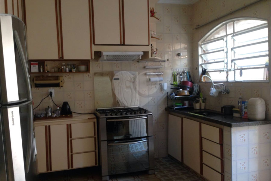Sobrado à venda com 4 quartos, sendo 1 suíte,  em Horto Florestal, São Paulo, SP