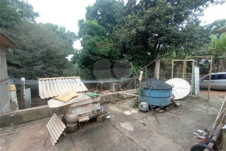 Chácara à venda com 3 quartos em Vila Belo Horizonte, Itapetininga, SP